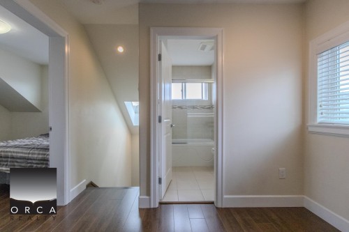 2570 E 2Nd Avenue, Vancouver, BC 