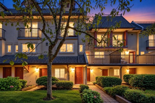 12-1561 Booth Avenue  Coquitlam, BC V3K 6Z9