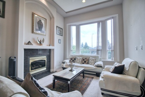 6031 Rumble , Burnaby, BC V5J 2C6 5