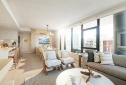906-128 15th Street WNorth Vancouver, BC V7M 0H6