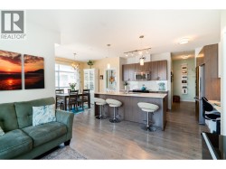 215-617 Smith Avenue Coquitlam, BC V3J 0C3