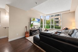 104-578 Emerson Street  Coquitlam, BC V3J 0G4