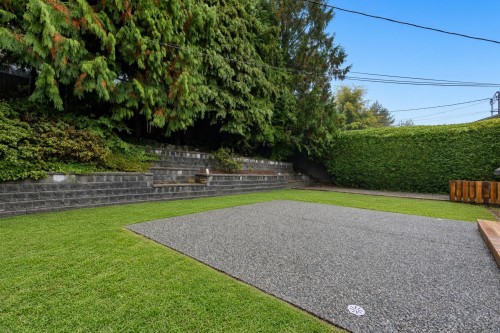 4128 Canterbury Crescent , North Vancouver, BC V7R 3N5 4