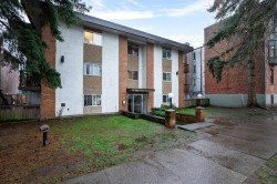 12-430 8th Avenue E Vancouver, BC V5T 1S7
