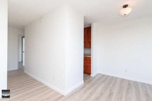 906-1816 Haro Street , Vancouver, BC V6G 2Y7 5