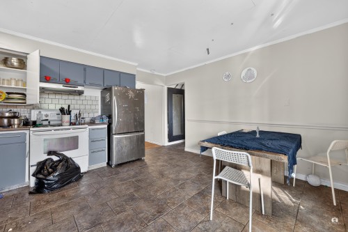 3184 8Th Avenue E, Vancouver, BC 