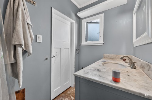 3184 8Th Avenue E, Vancouver, BC 