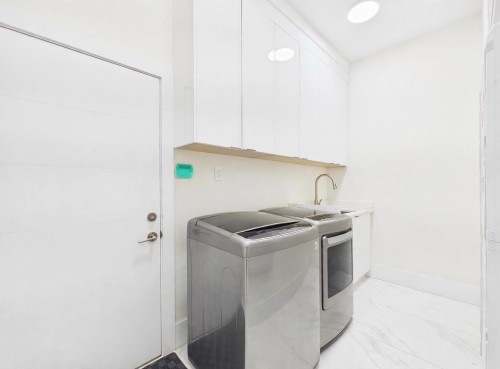 7830 16Th Avenue, Burnaby, BC 