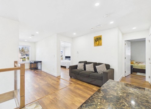7830 16Th Avenue, Burnaby, BC 