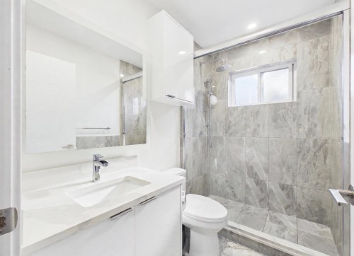 7830 16Th Avenue, Burnaby, BC 