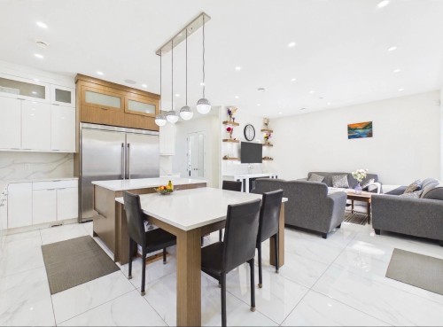 7830 16Th Avenue, Burnaby, BC 