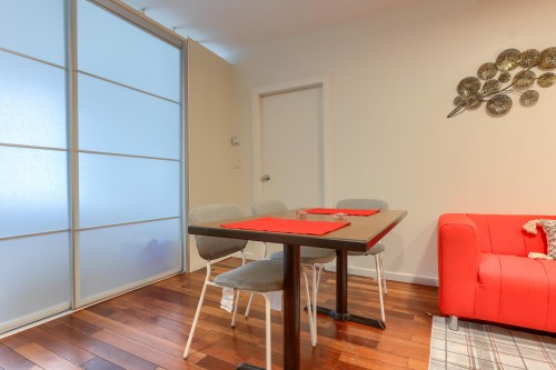 204-440 Richards Street , Vancouver, BC V6B 2Z3 3