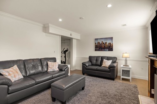 2515 45Th Avenue E, Vancouver, BC 