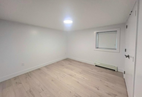 2-658 65th Avenue E, Vancouver, BC V5X 2P8 3