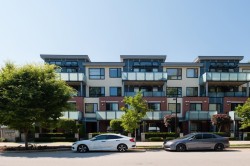 210-6533 Mckay Avenue Burnaby, BC V5H 2V5
