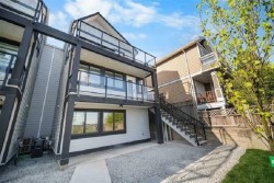 1-1923 River Drive New Westminster, BC V3M 2B1