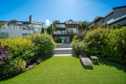 4578 Puget Drive  Vancouver, BC V6L 2V8