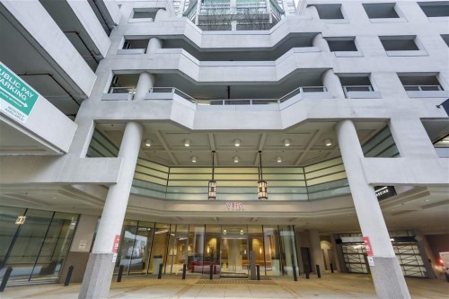 701-565 Smithe Street , Vancouver, BC V6B 0E4 2