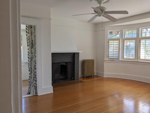 Upper 1-1631 Dunbar Street , Vancouver, BC V6R 3L7 3