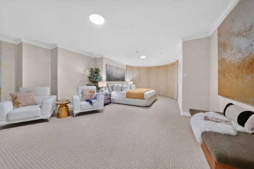 1568 32Nd Avenue W, Vancouver, BC 