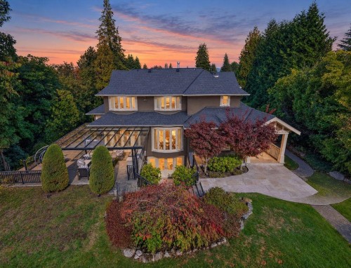 1568 32Nd Avenue W, Vancouver, BC 
