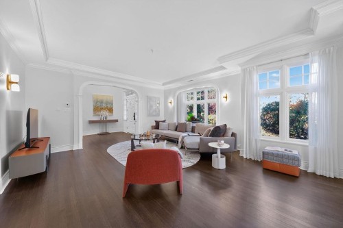 1568 32Nd Avenue W, Vancouver, BC 