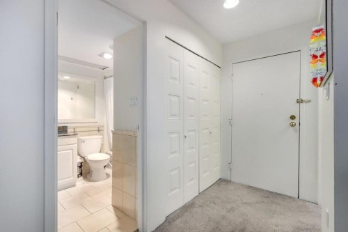 207-1450 Laburnum Street , Vancouver, BC V6J 3W3 2