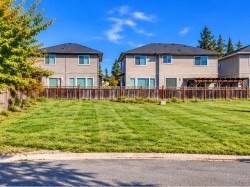 20405 Hartnell Avenue  Maple Ridge, BC V2X 2Z5