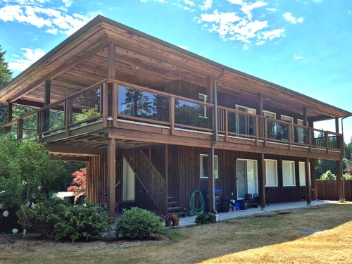 5301 Stamford Place  Sechelt, BC V7Z 0C2