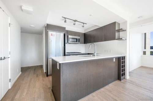 808-7733 Firbridge Way , Richmond, BC V6Y 2A9 5
