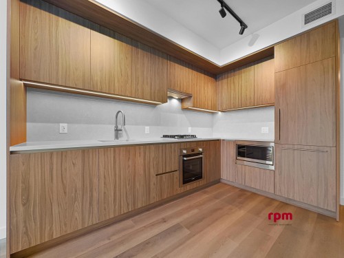 4xx-5987 Wilson Avenue , Burnaby, BC V5H 0L7 3