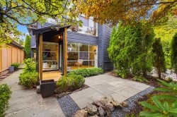 6424 Bruce Street  West Vancouver, BC V7W 2G6