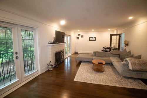 5829 Dunbar Street , Vancouver, BC V6N 1W8 3