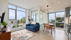 706-2435 Kingsway  Vancouver, BC V5R 5G8