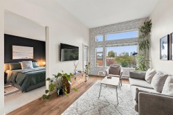 504-1677 Lloyd Avenue  North Vancouver, BC V7P 0B1