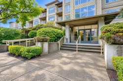 118-8180 Jones Road  Richmond, BC V6Y 3Z6