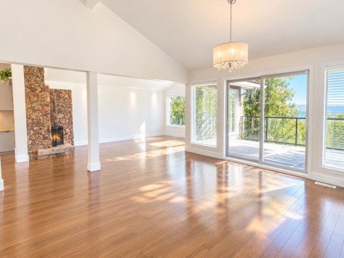 1448 Sandhurst Place, West Vancouver, BC 