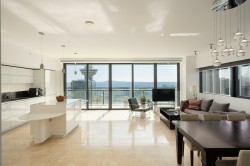 3403-838 Hastings Street WVancouver, BC V6C 0A6