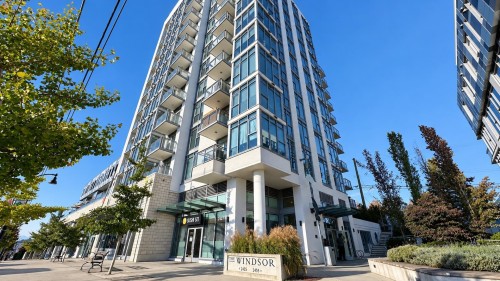 1105-2435 Kingsway  Vancouver, BC V5R 5G8
