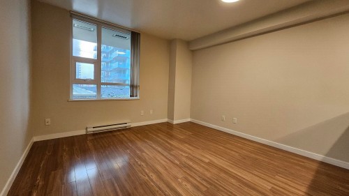 403-2200 Douglas Road , Burnaby, BC V5C 0G8 5
