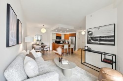 421-4028 Knight Street  Vancouver, BC V5N 5Y8