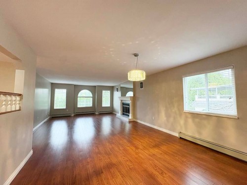 Upper-5225 Canada Way , Burnaby, BC V5E 3N4 5