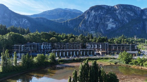 415-1500 Scott Crescent  Squamish, BC V8B 1G5