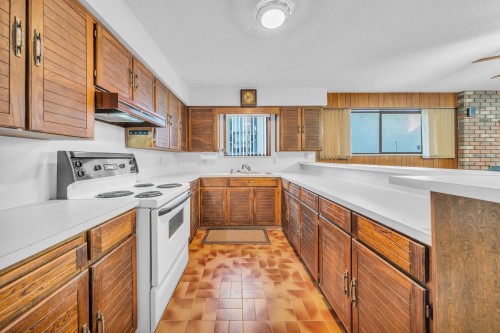 4195 Nanaimo Street, Vancouver, BC 