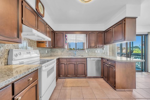 4195 Nanaimo Street, Vancouver, BC 