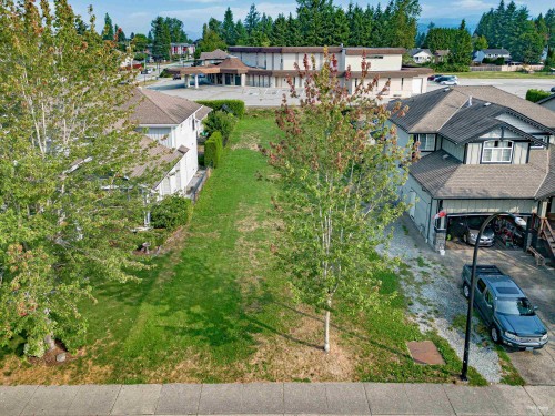 23217 117 Avenue, Maple Ridge, BC 