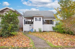 2865 Grant Street  Vancouver, BC V5K 3H4