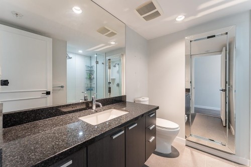 905-2232 Douglas Road, Burnaby, BC 