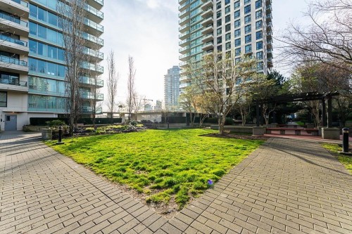 905-2232 Douglas Road, Burnaby, BC 