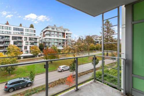 305-4963 Cambie Street, Vancouver, BC 